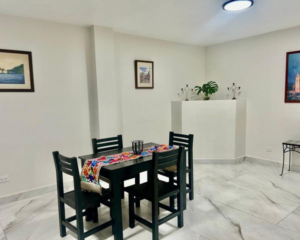 Espacio Versátil en Renta — A Pasos de la Parroquia, Corazón de San Miguel de Allende – San Miguel de Allende real estate