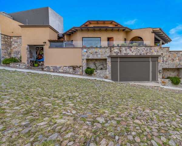 Villa Octavia – San Miguel de Allende real estate