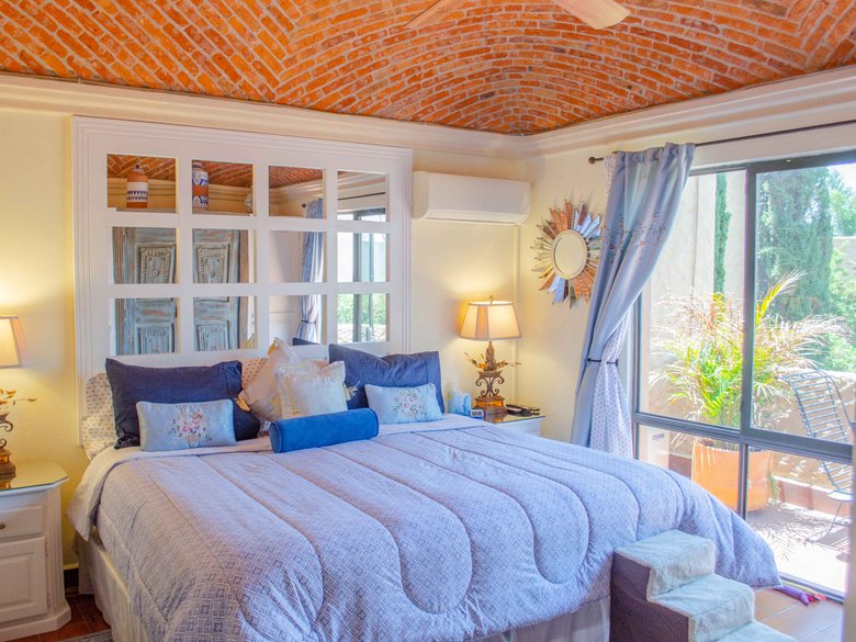 Casa Bella — 12 photos