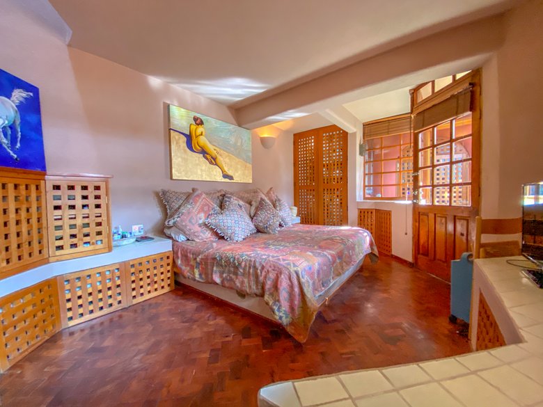 CASA LYNN - Available from October - Dec 2026 — 10 photos