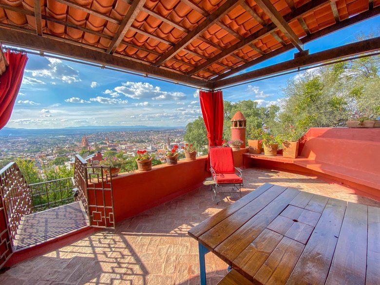 CASA LYNN - Available from October - Dec 2026 — 20 photos