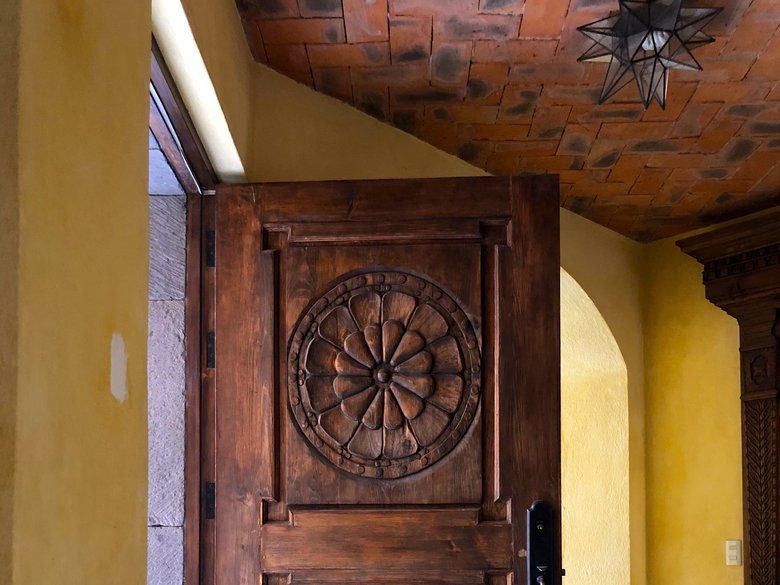 Traditional Mexican charm — 6 photos