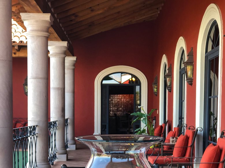 Out if market. Casa Colonial — 3 photos