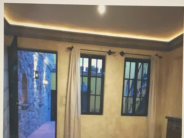 Off Market comercial opportunity B&B in Centro — 12 photos