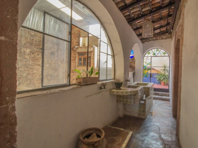 Casa de las Diligencias — 26 photos