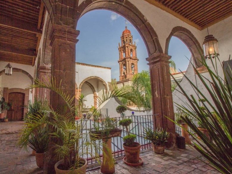 Casa de las Diligencias — 2 photos