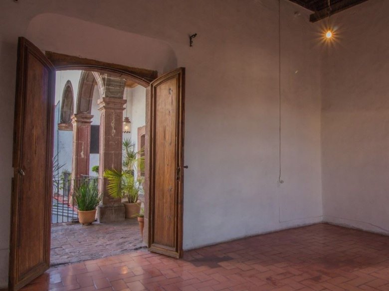Casa de las Diligencias — 21 photos