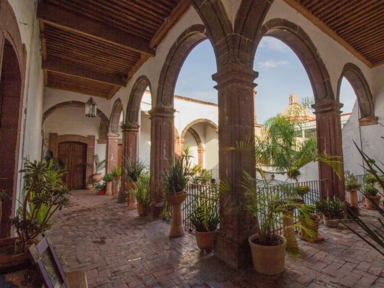 Casa de las Diligencias — 5 photos