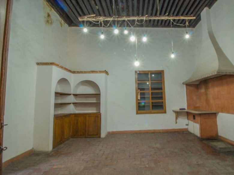 Casa de las Diligencias — 27 photos