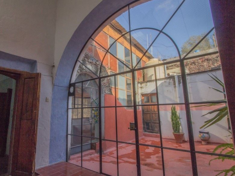 Casa de las Diligencias — 31 photos