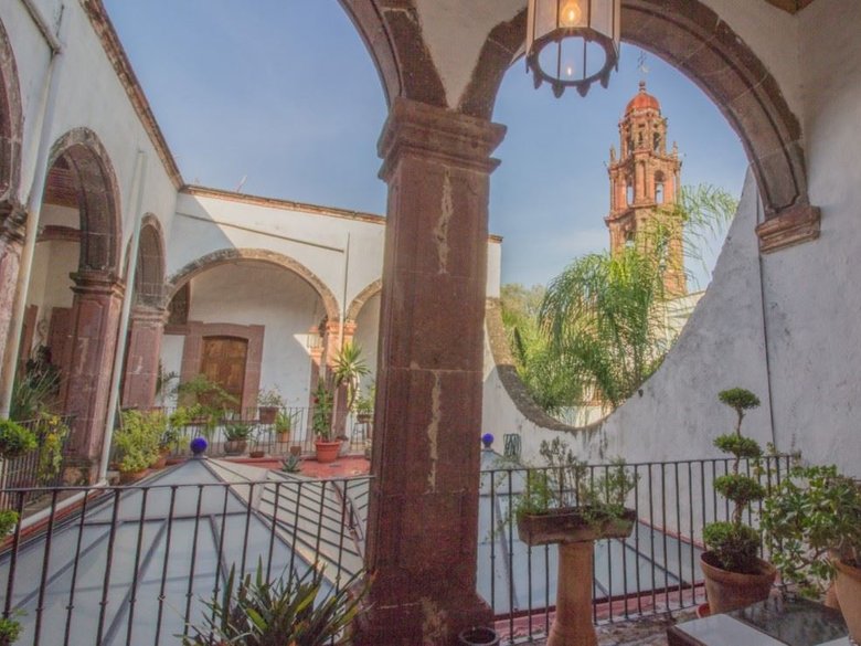 Casa de las Diligencias — 7 photos