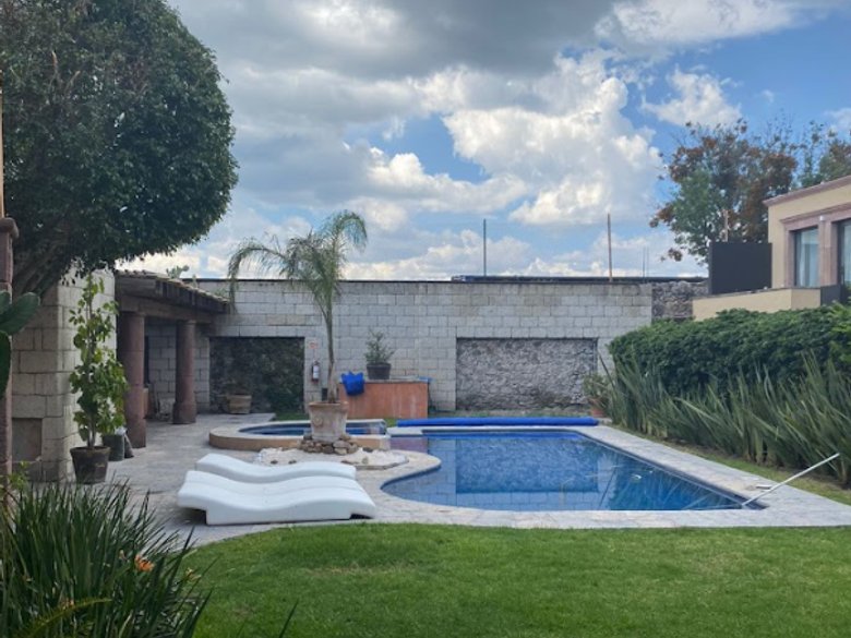 Fully Furnished Centro Condo Steps from the Iconic Parroquia — 35 photos