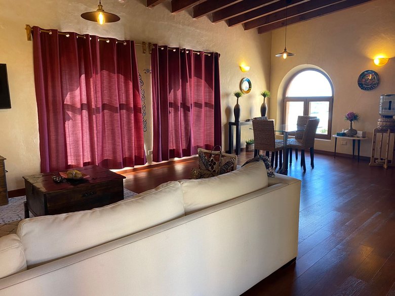 Fully Furnished Centro Condo Steps from the Iconic Parroquia — 9 photos