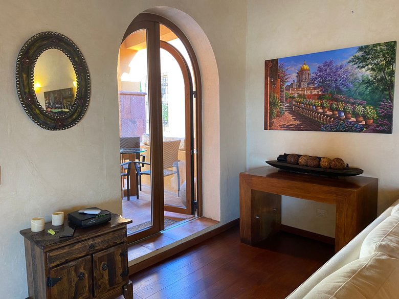 Fully Furnished Centro Condo Steps from the Iconic Parroquia — 13 photos