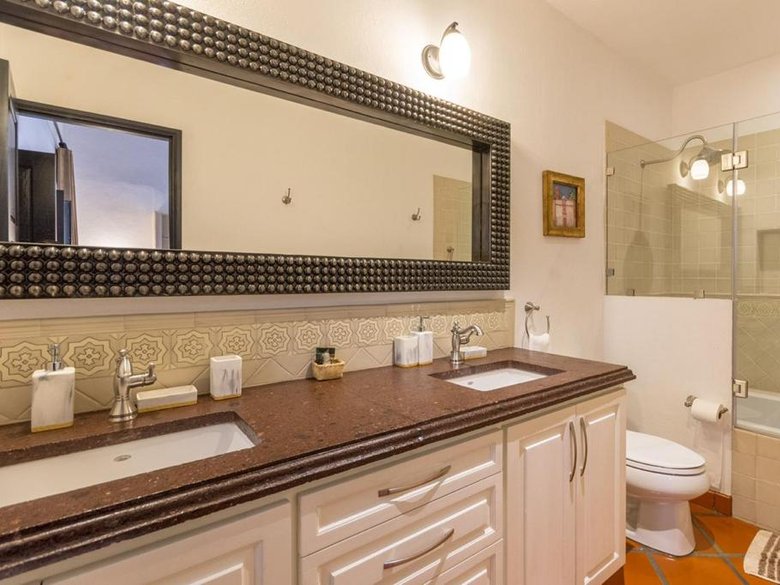 Luxury Casa Sollano for Rent in the Heart of San Miguel — 22 photos