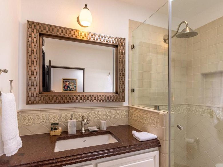 Luxury Casa Sollano for Rent in the Heart of San Miguel — 8 photos