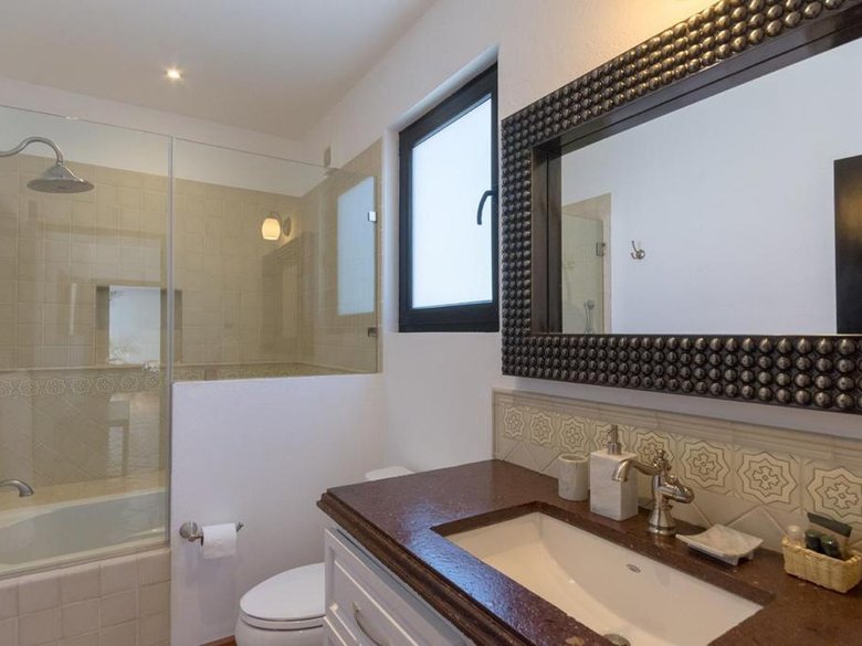 Luxury Casa Sollano for Rent in the Heart of San Miguel — 28 photos
