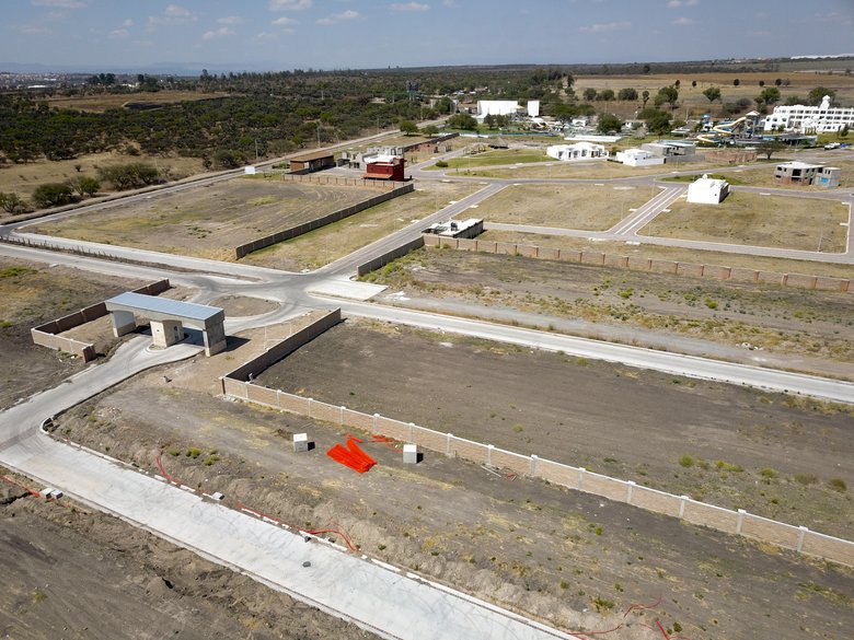 Lot in Cumbres de San Miguel (Lot 5, Manzana 1) — 8 photos