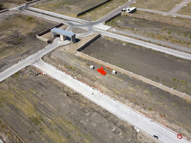 Lot in Cumbres de San Miguel (Lot 5, Manzana 1) — 2 photos