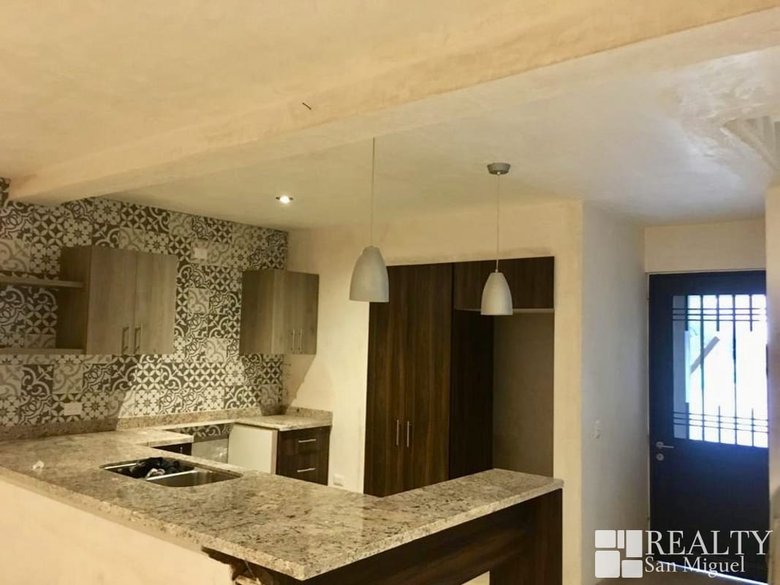 Apartment for rent in Las Brisas. Unfurnished AVAILABLE — 1 photos