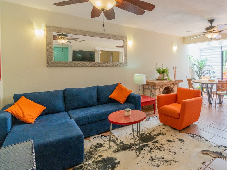 CASA VILLAS AVAILABLE on October 1, 2026 — 8 photos