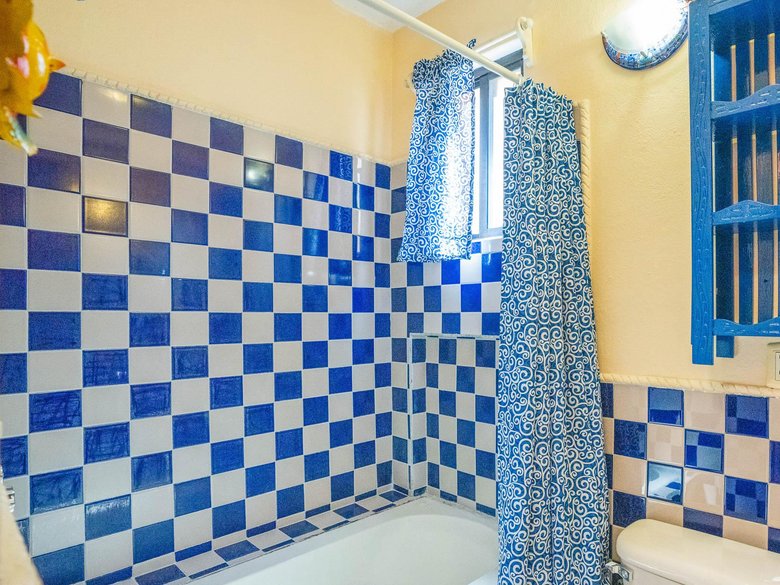 Suite 24-B — 12 photos