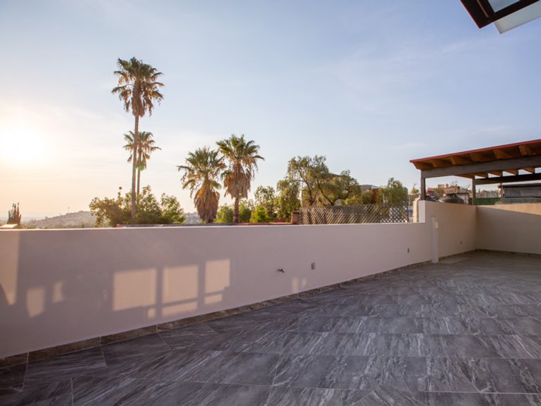 Terrace & Pied-a-terre — 3 photos