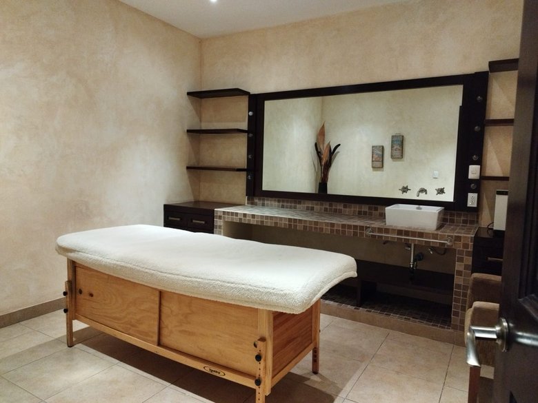 AVAILABLE LUXURY CONDO CARACOL — 33 photos