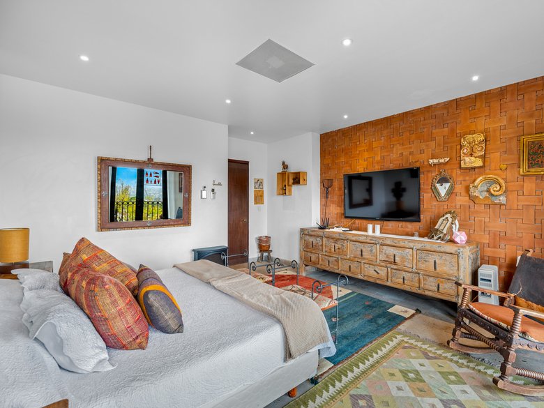 AVAILABLE LUXURY CONDO CARACOL — 14 photos