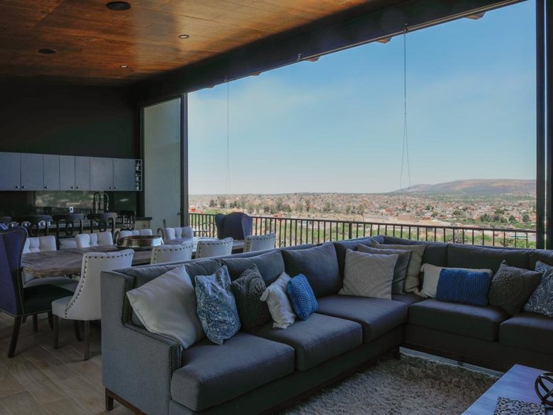 Beautiful Casa Iliana for Rent in Mesa del Malanquin (Available 2026) — 5 photos