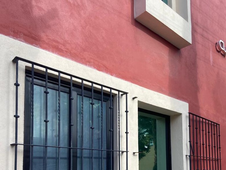 Space for office or clinic for rent — 2 photos
