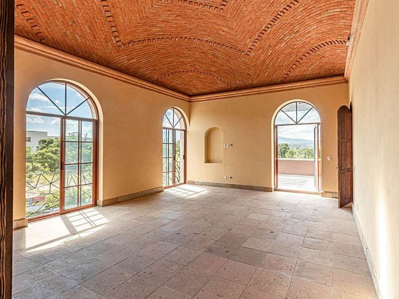 Casa Campanas — 5 photos