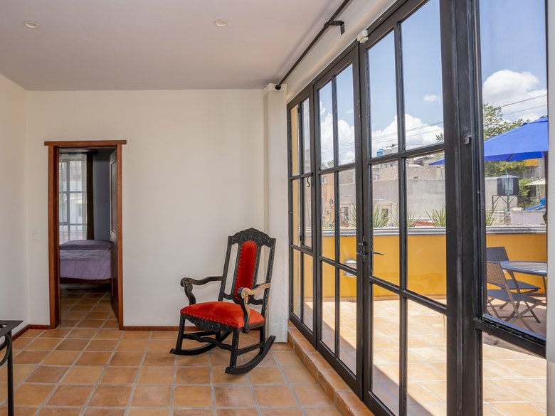Beautiful Casa Margarita for Rent in San Antonio (Available July 2027) — 23 photos
