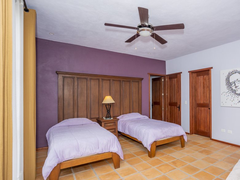 Beautiful Casa Margarita for Rent in San Antonio (Available July 2027) — 25 photos