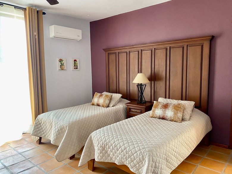 Beautiful Casa Margarita for Rent in San Antonio (Available July 2027) — 24 photos