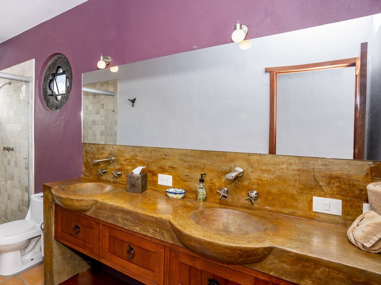 Beautiful Casa Margarita for Rent in San Antonio (Available July 2027) — 27 photos