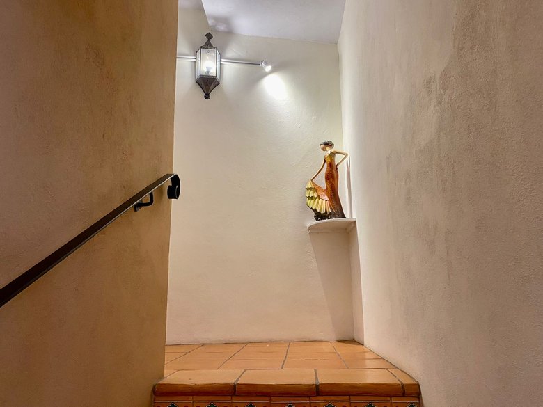 Beautiful Casa Margarita for Rent in San Antonio (Available July 2027) — 15 photos