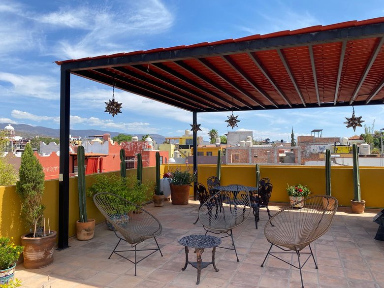 Beautiful Casa Margarita for Rent in San Antonio (Available July 2027) — 4 photos