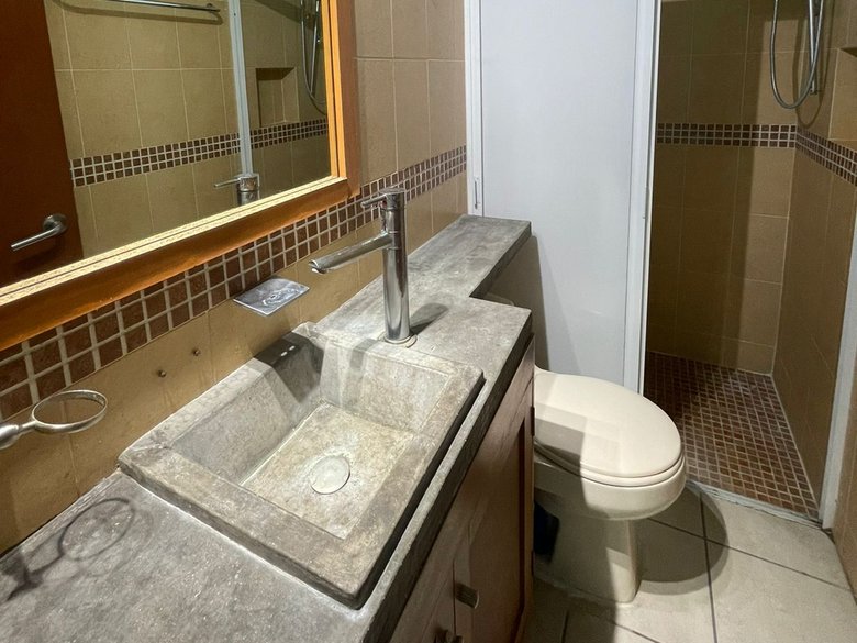 One level home at El Atrio — 10 photos