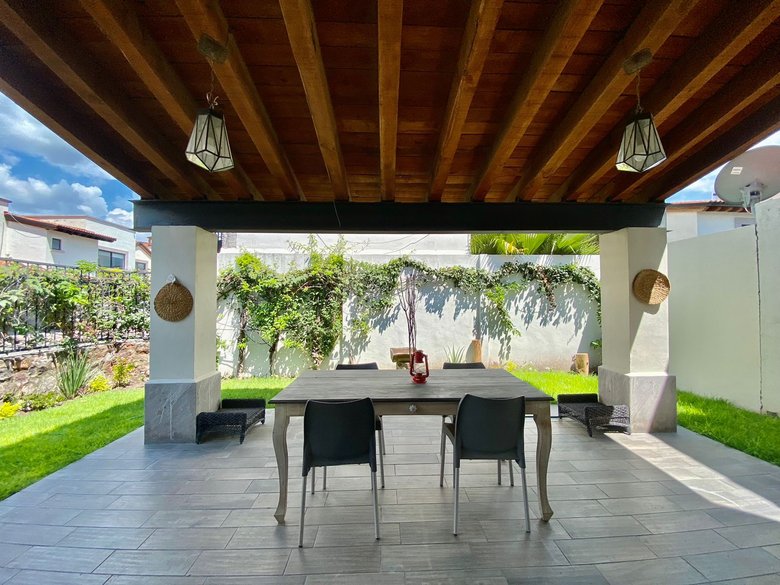 Maria Jose's beautiful house for sale or rent in La escondida! — 1 photos