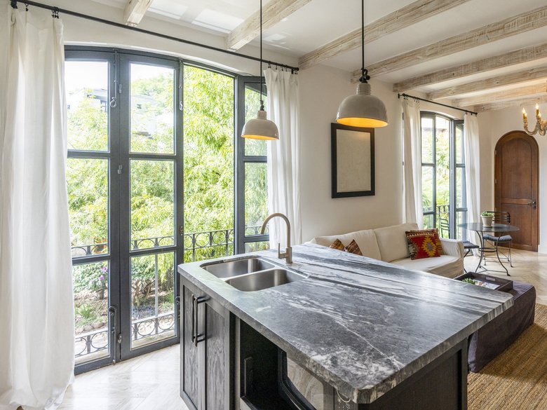 Casa Baeza Apt 1 - OFF MARKET — 6 photos