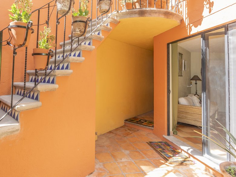 La casa de la puerta verde for rent. (Available May 2027) — 3 photos