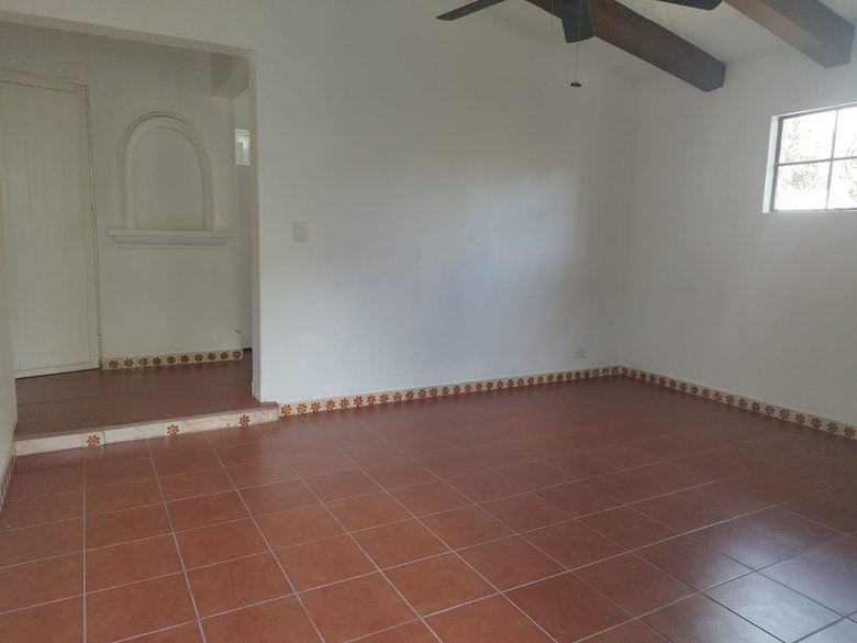 NOT AVAILABLE - NO DISPONIBLE / CASA JOYA — 34 photos