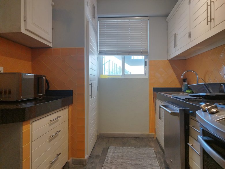 OFF MARKET Condo Jacarandas — 13 photos