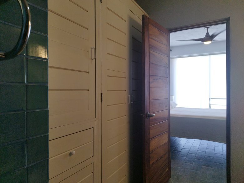 OFF MARKET Condo Jacarandas — 23 photos