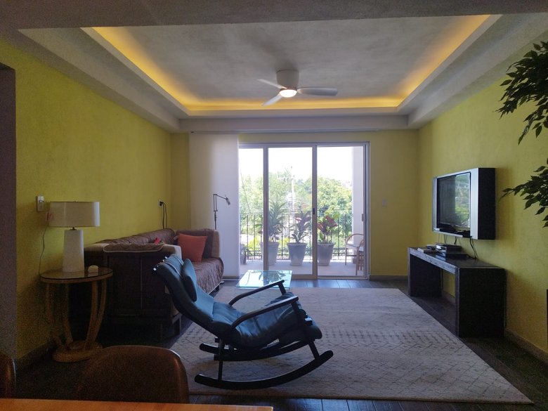 OFF MARKET Condo Jacarandas — 4 photos