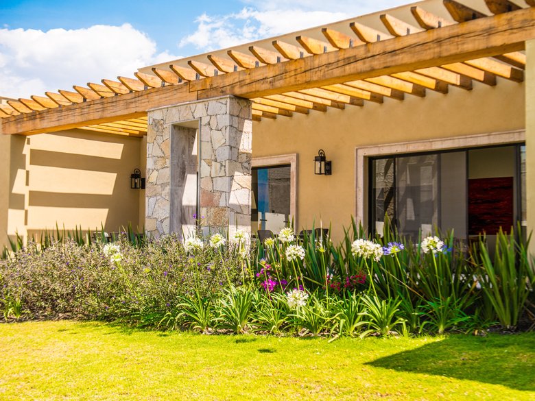 Casa Capilla — 9 photos
