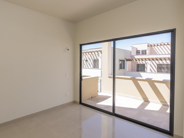 Casa Capilla — 28 photos