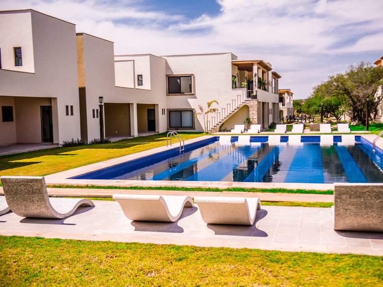 Casa Capilla — 10 photos