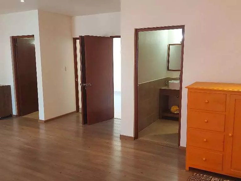 Casa Paseo de la Amistad 17 — 60 photos